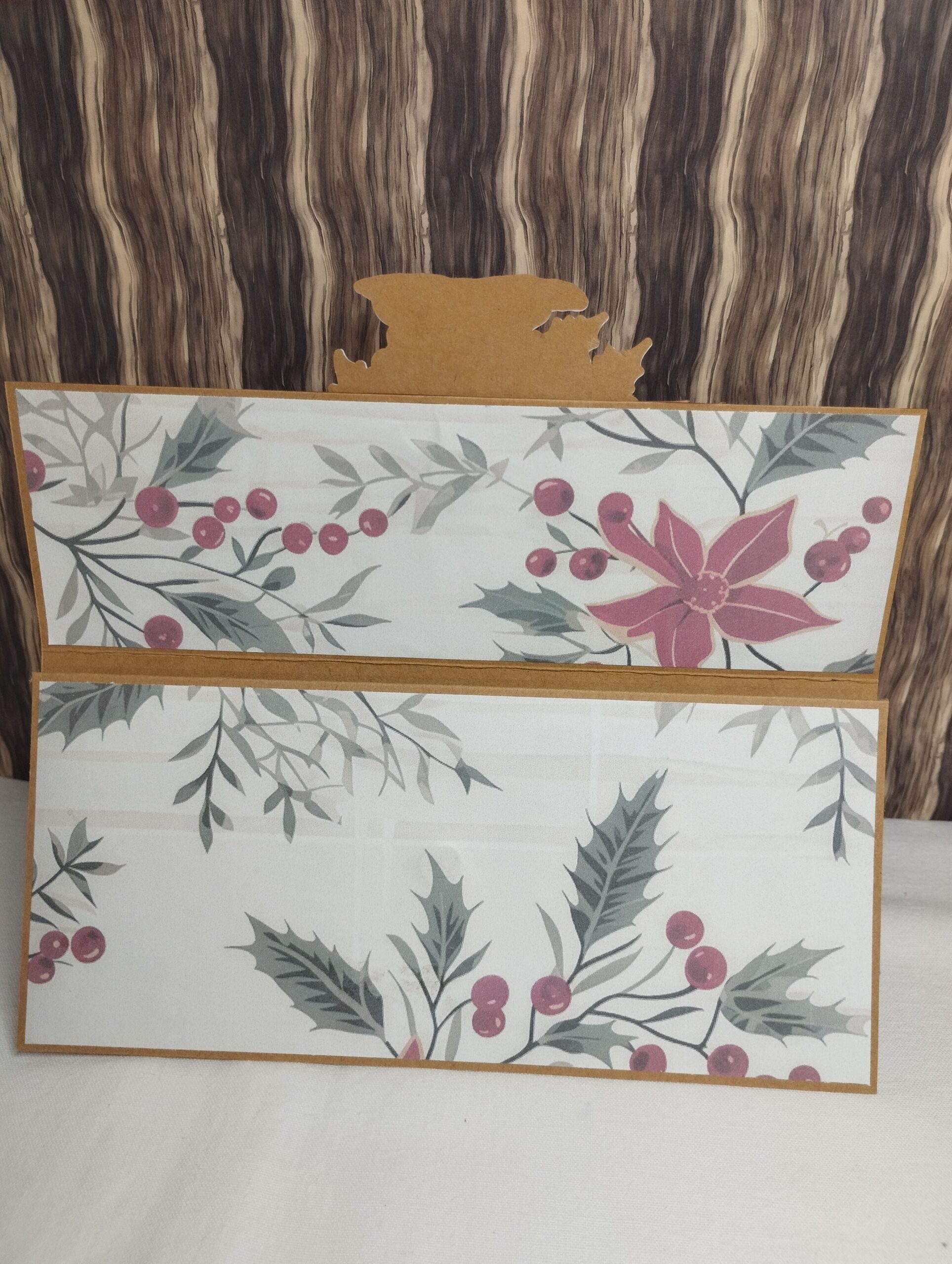 Gnome de poinsettia rouge – Image 2